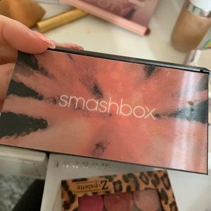 Smash is covershot palette